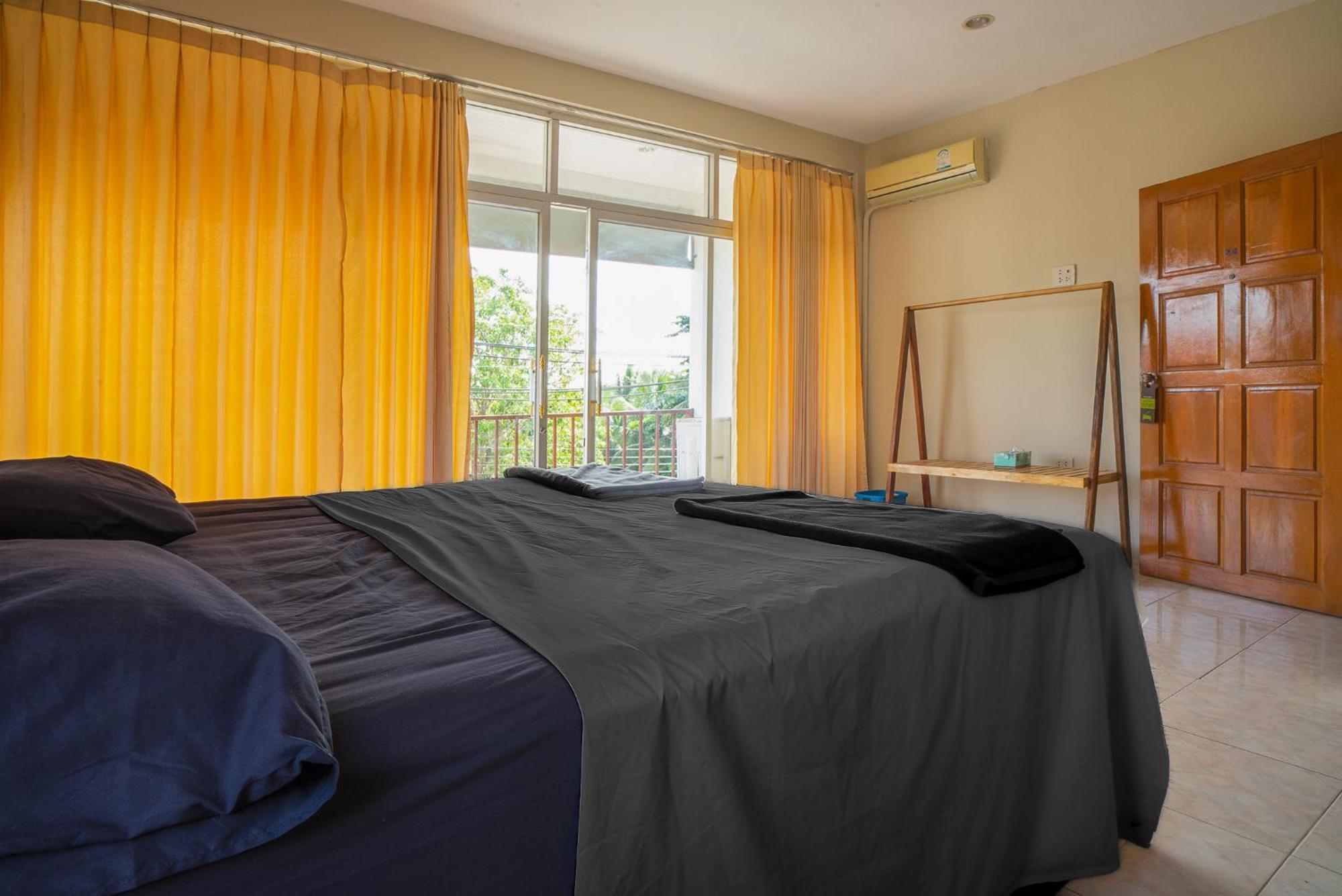 Echo Beach Hostel Baan Tai Ngoại thất bức ảnh